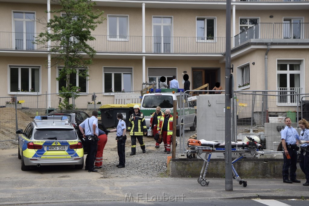 Einsatz BF Koeln Koeln Brueck Bruecker Mauspfad P40.JPG - Miklos Laubert